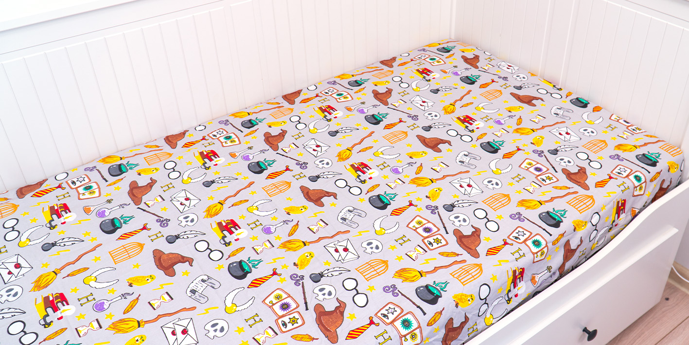 prześcieradło 80x160 magiczne symbole z gumką